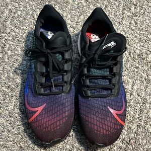 Mens 8 - Nike Air Zoom Pegasus 37 Be True sneakers pride